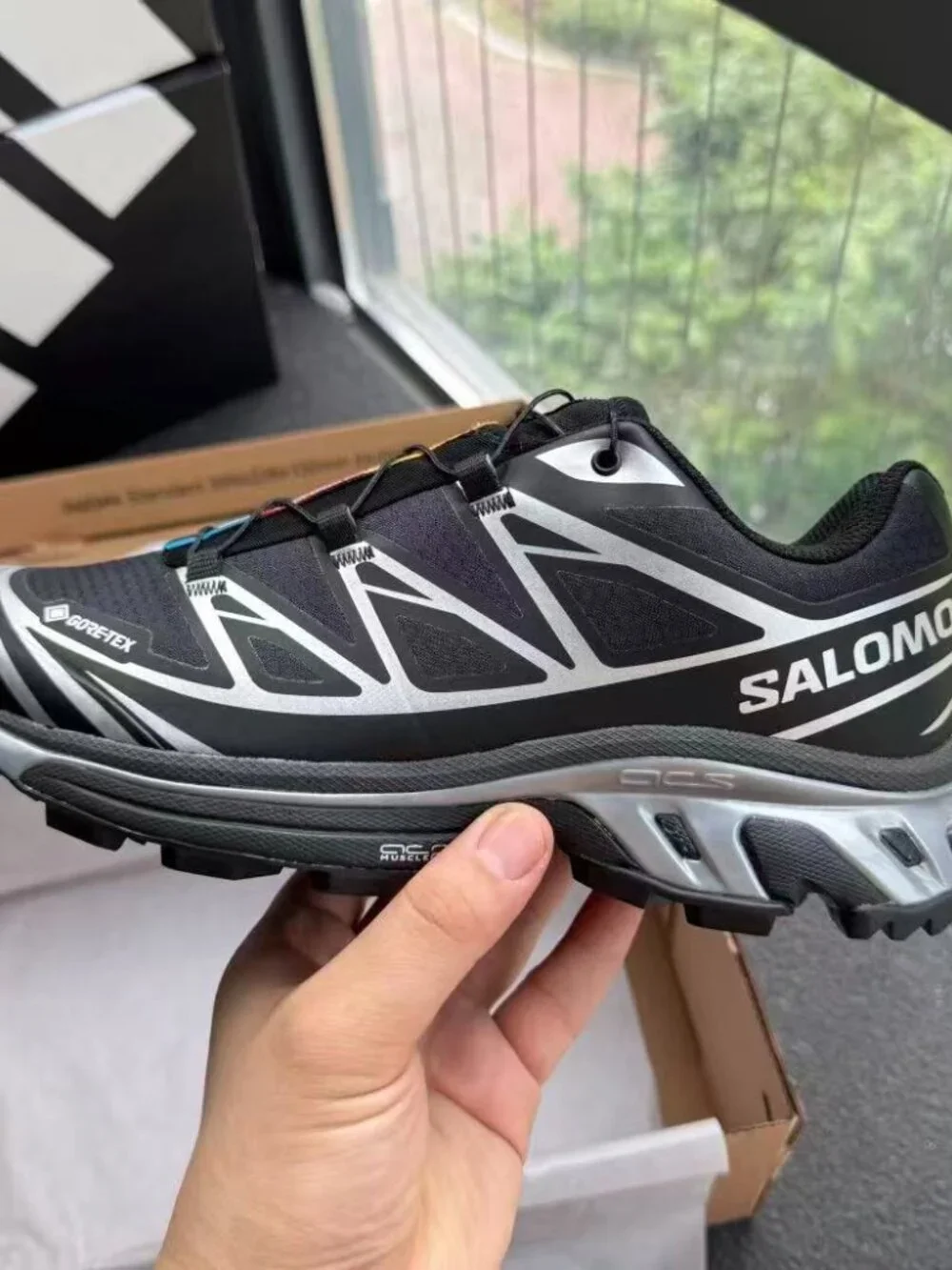 SALOMON XT-6 GORE-TEX Versatile Comfortable Low-Top Outdoor Performance Shoes fo